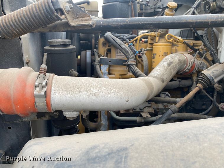 image for item JN9120 2000 Chevrolet C7500  spreader truck