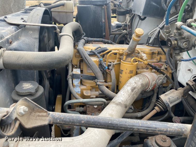 image for item JN9120 2000 Chevrolet C7500  spreader truck