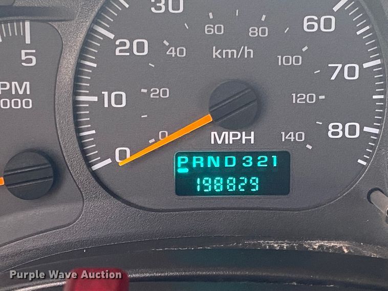 image for item JN9122 2003 Chevrolet C4500  bucket truck