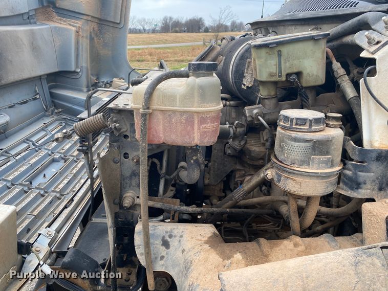 image for item JN9122 2003 Chevrolet C4500  bucket truck