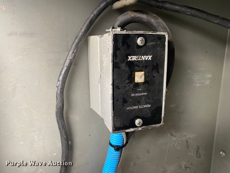 image for item JN9122 2003 Chevrolet C4500  bucket truck