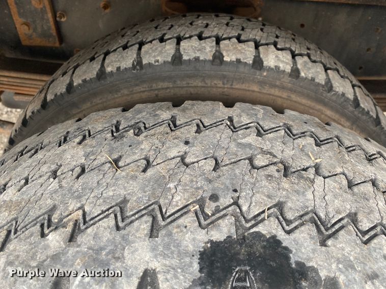 image for item JN9122 2003 Chevrolet C4500  bucket truck