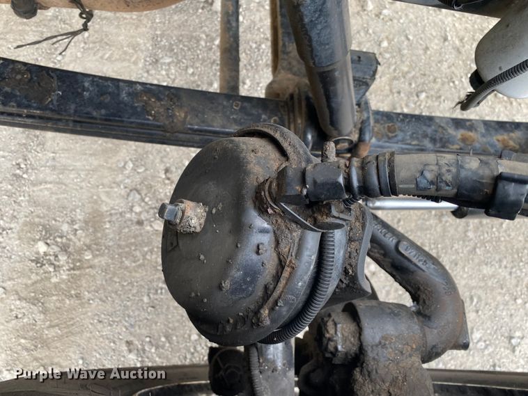 image for item JN9124 2006 Peterbilt 335  dump truck