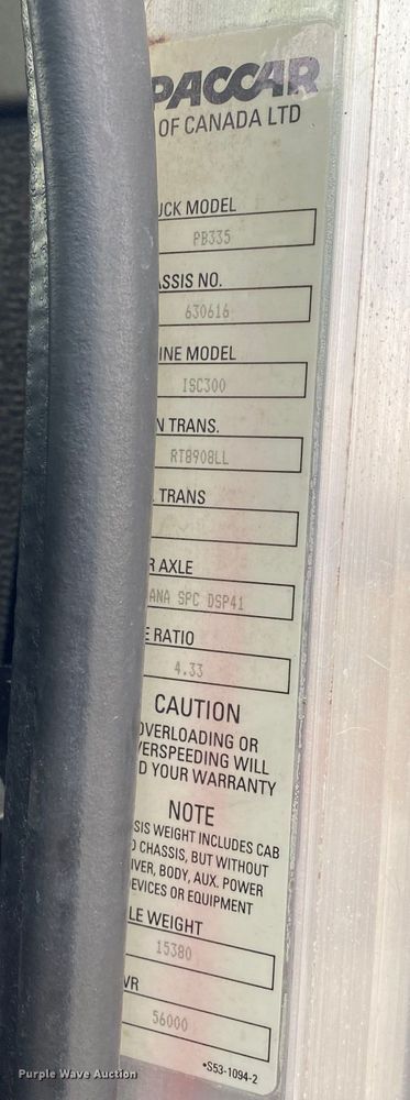 image for item JN9124 2006 Peterbilt 335  dump truck