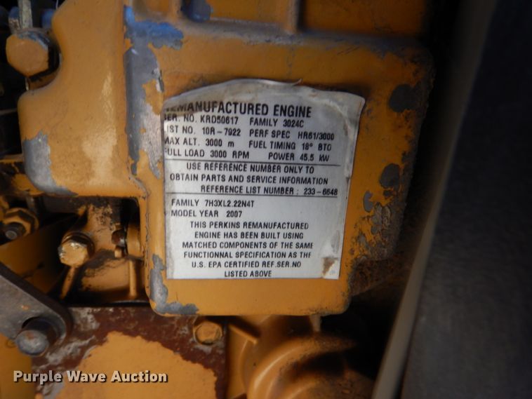 image for item JS9770 2005 Caterpillar 242B  skid steer loader