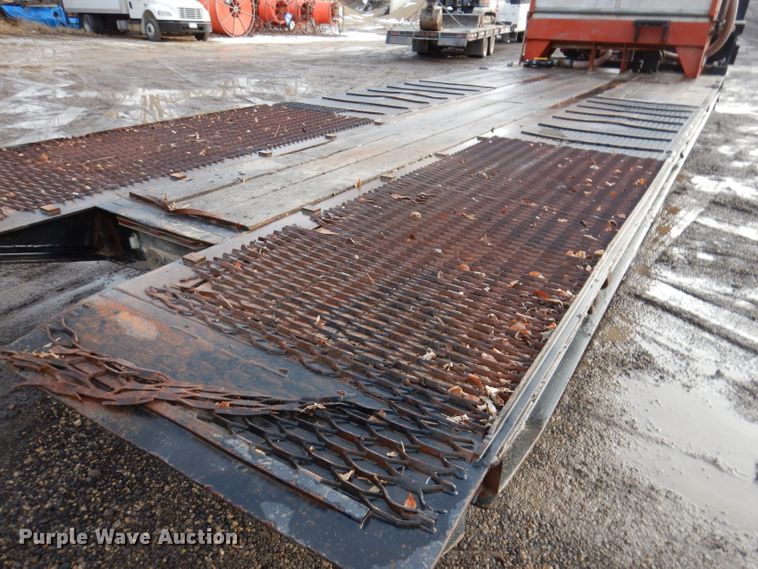 image for item KH9093 1993 Dynaweld  tilt deck equipment trailer with Ditch Witch MM9 mud mixer