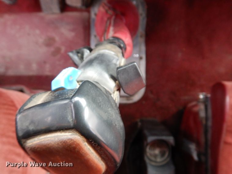 image for item KH9094 1995 Peterbilt 379  flatbed truck