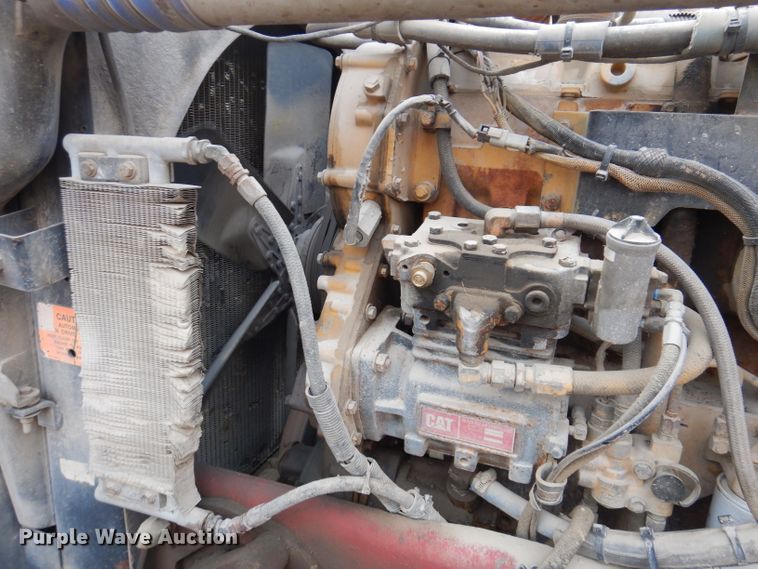 image for item KH9094 1995 Peterbilt 379  flatbed truck