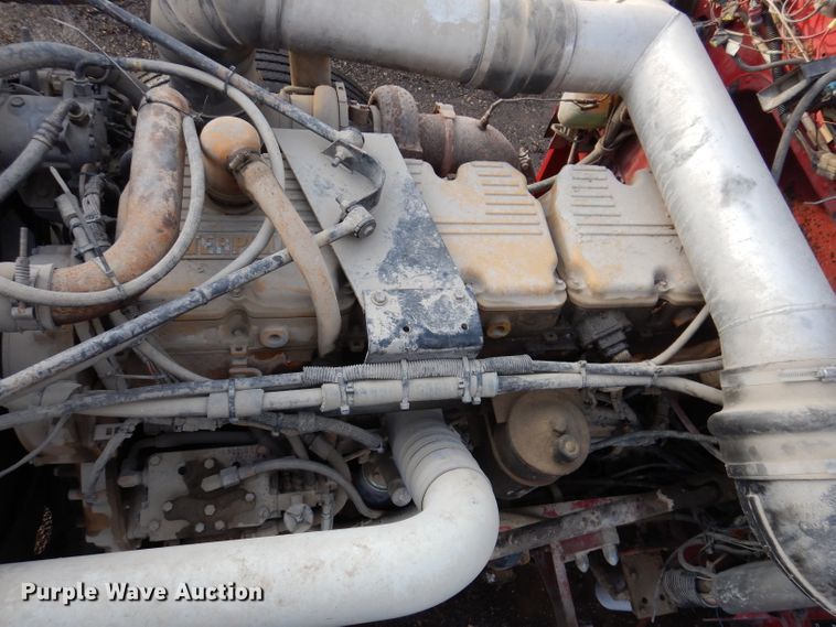 image for item KH9094 1995 Peterbilt 379  flatbed truck