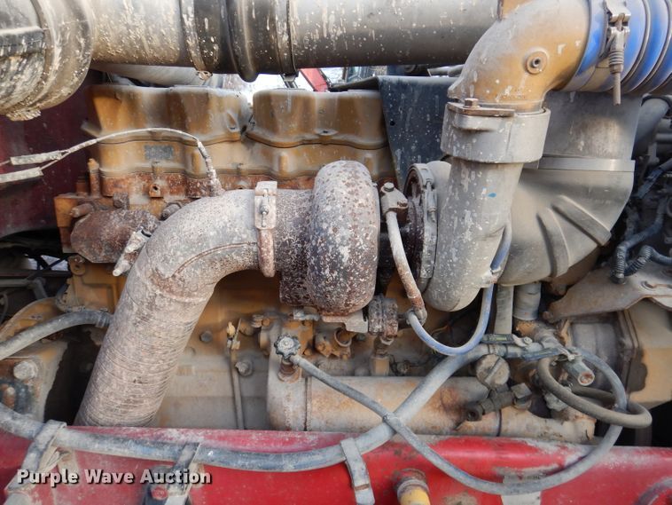 image for item KH9094 1995 Peterbilt 379  flatbed truck