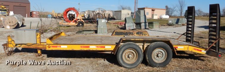 image for item KH9107 1998 Redi Haul FSL1427E  equipment trailer