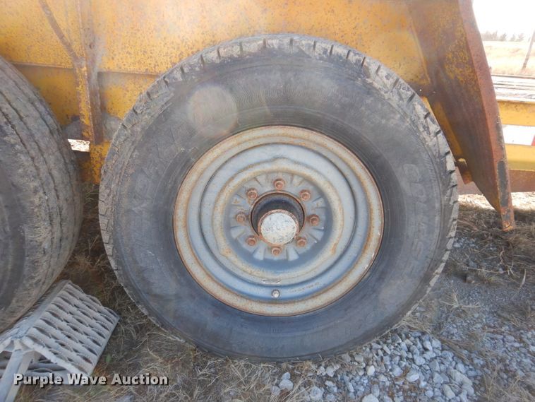 image for item KH9107 1998 Redi Haul FSL1427E  equipment trailer