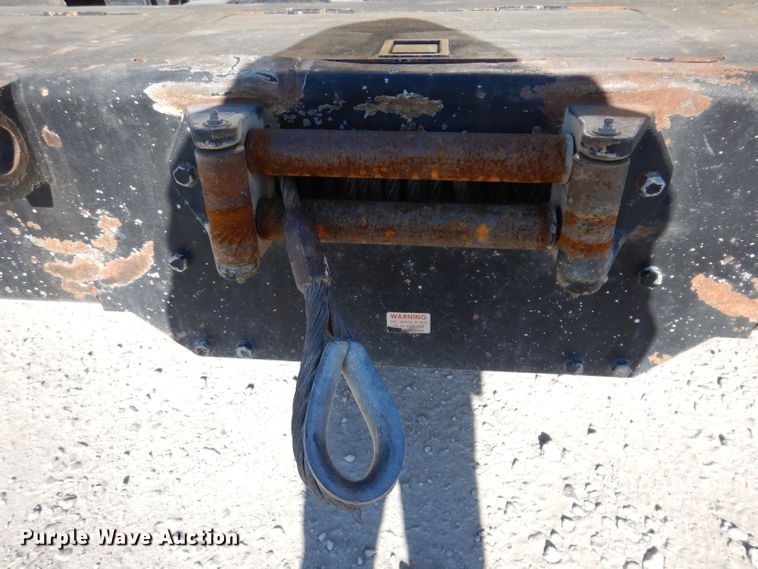 image for item KH9108 2011 International 7500  digger derrick truck