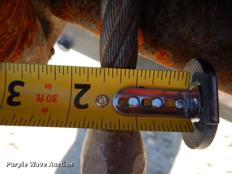 image for item KH9108 2011 International 7500  digger derrick truck