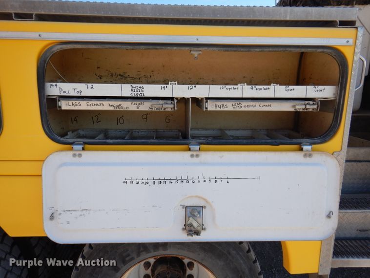 image for item KH9108 2011 International 7500  digger derrick truck