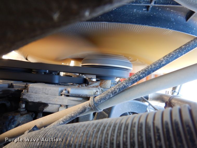 image for item KH9108 2011 International 7500  digger derrick truck