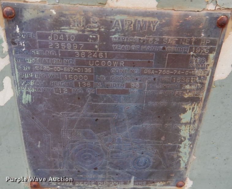 image for item KQ9611 1976 John Deere 410  backhoe