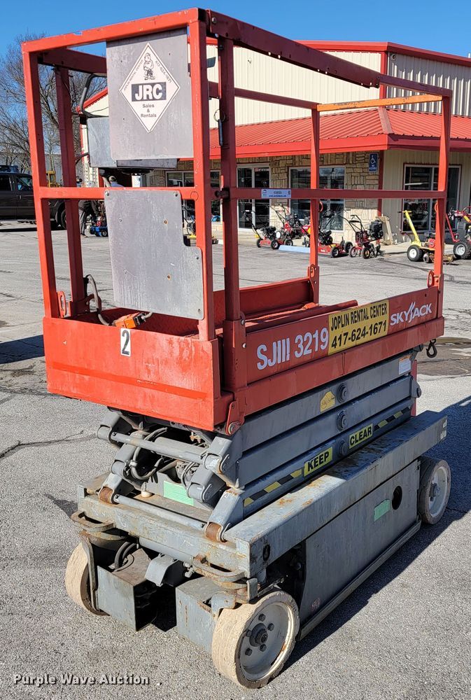 image for item KN9559 Skyjack SJIII 3219  scissor lift
