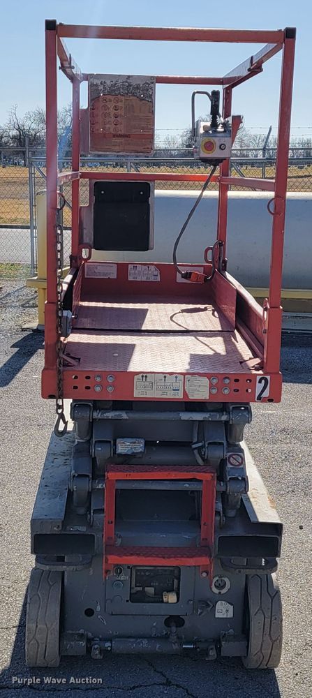 image for item KN9559 Skyjack SJIII 3219  scissor lift