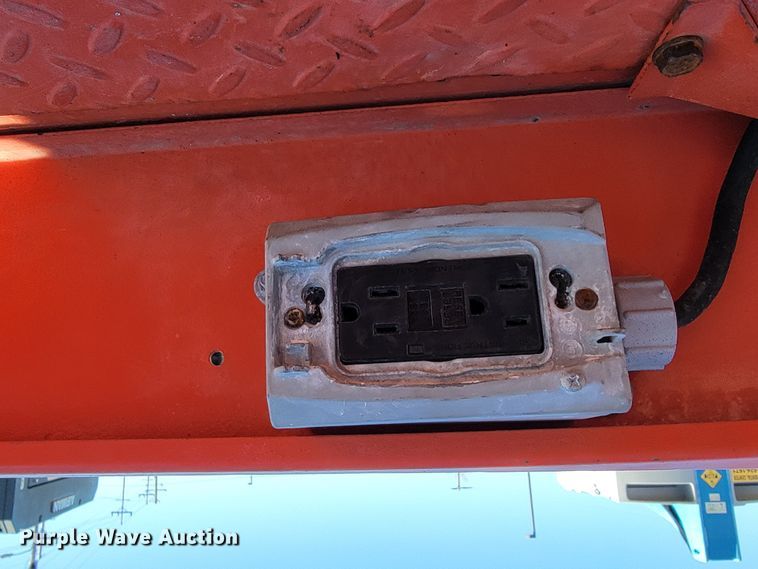 image for item KN9559 Skyjack SJIII 3219  scissor lift