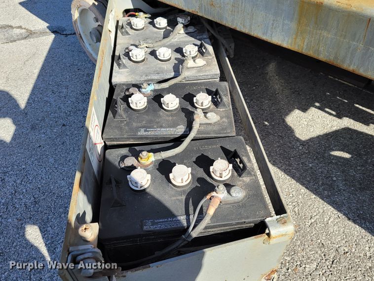 image for item KN9559 Skyjack SJIII 3219  scissor lift