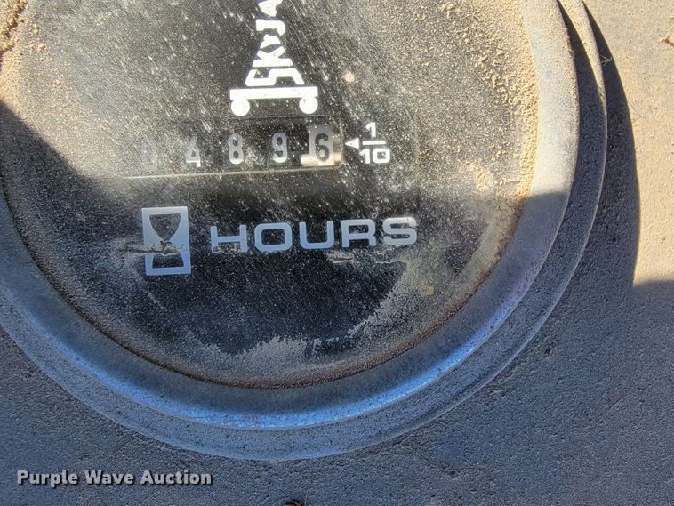 image for item KN9559 Skyjack SJIII 3219  scissor lift