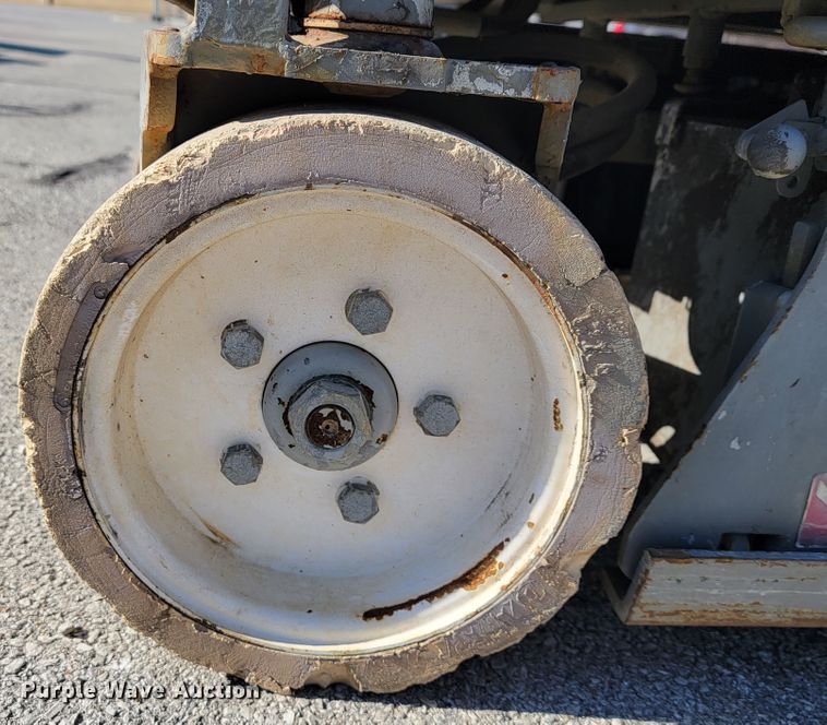 image for item KN9559 Skyjack SJIII 3219  scissor lift