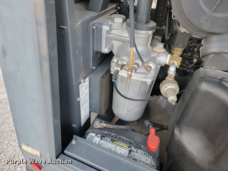 image for item KN9562 Airman PDS185S  air compressor