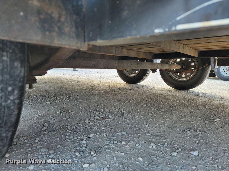 image for item KN9563 2017 Starlite  utility trailer