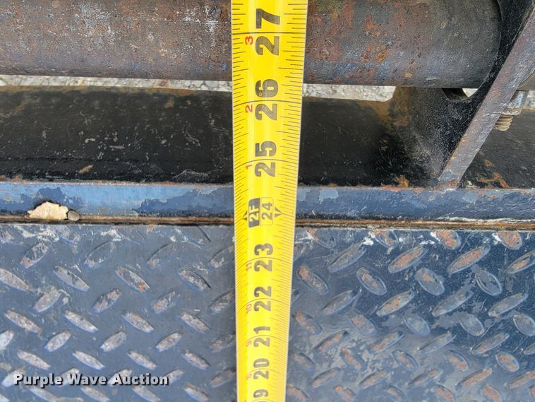 image for item KN9563 2017 Starlite  utility trailer