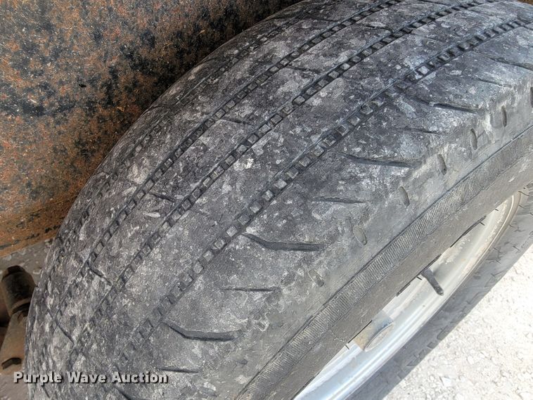 image for item KN9563 2017 Starlite  utility trailer