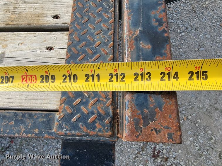 image for item KN9564 2013 Big Tex  utility trailer