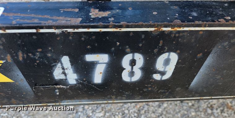 image for item KN9564 2013 Big Tex  utility trailer