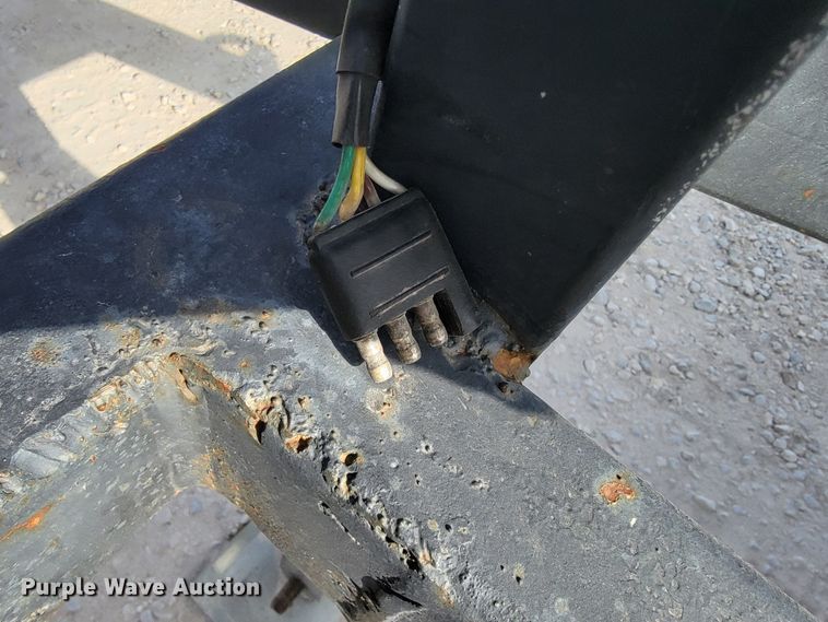 image for item KN9573 1994 Towmaster  tilt deck utility trailer