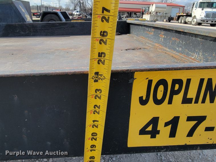 image for item KN9573 1994 Towmaster  tilt deck utility trailer