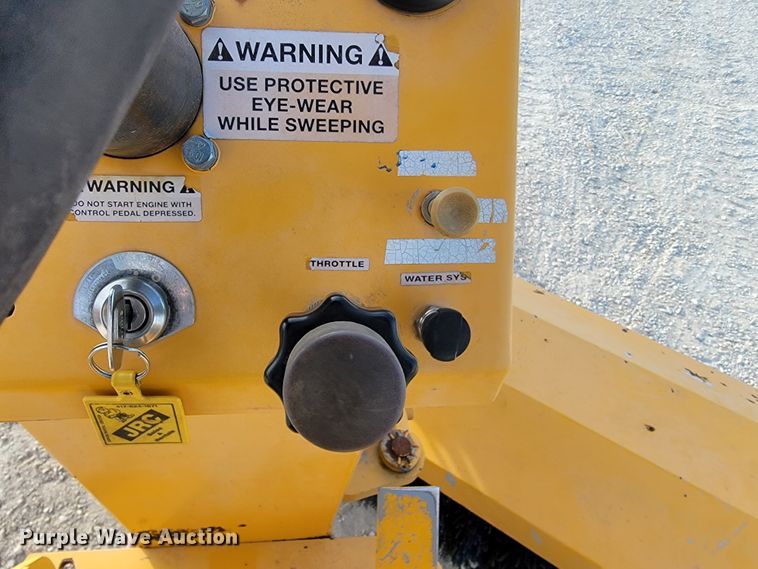 image for item KN9577 Broce 250-B  broom