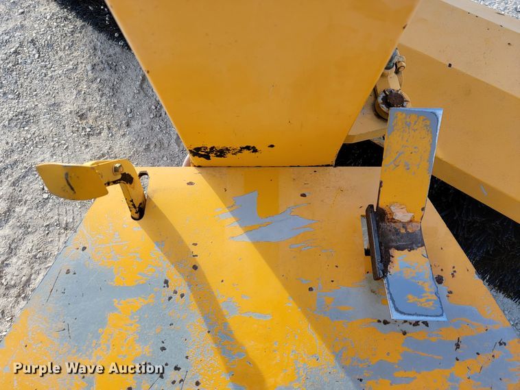 image for item KN9577 Broce 250-B  broom