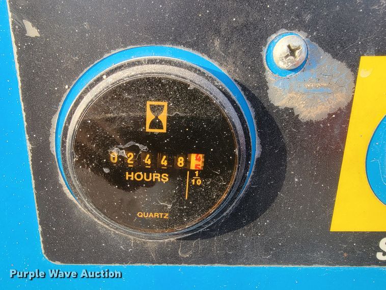 image for item KN9578 2006 Genie 2668 RT  scissor lift