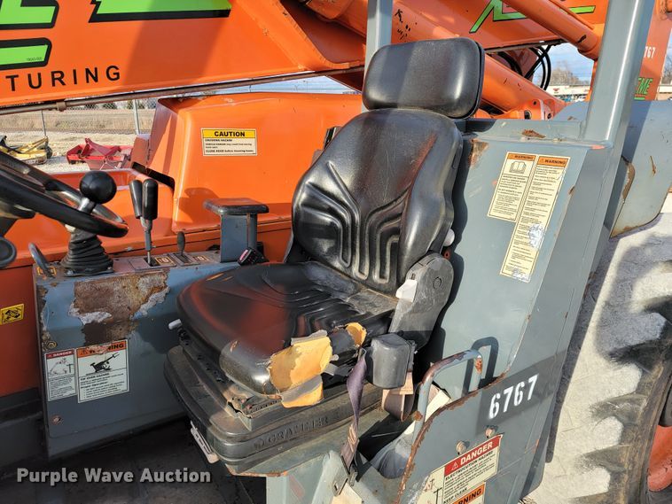 image for item KN9579 Xtreme XR1045  telehandler