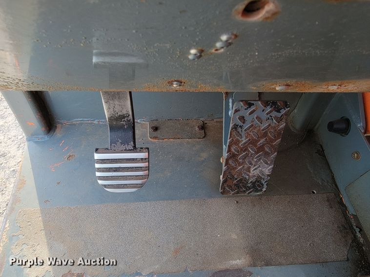 image for item KN9579 Xtreme XR1045  telehandler