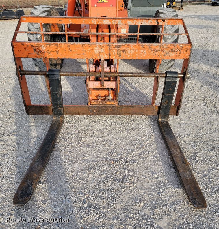 image for item KN9579 Xtreme XR1045  telehandler