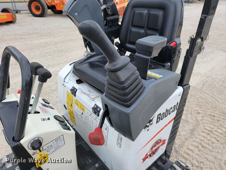 image for item KN9581 2019 Bobcat E10  mini excavator