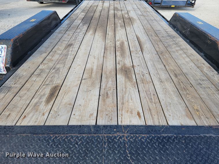 image for item KN9586 2020 Starlite  utility trailer