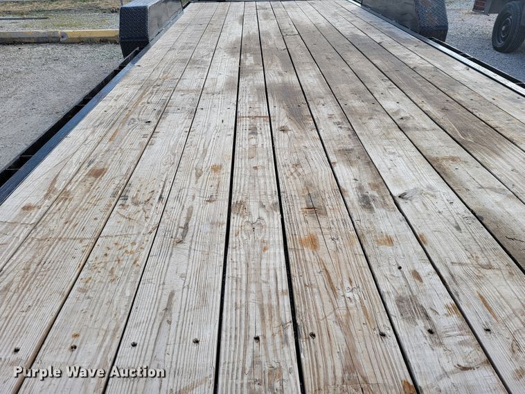 image for item KN9586 2020 Starlite  utility trailer