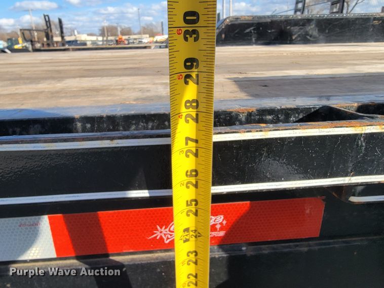 image for item KN9586 2020 Starlite  utility trailer