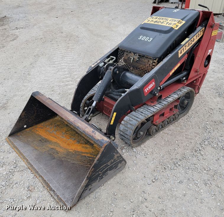 image for item KN9587 2016 Toro TX427  compact utility loader
