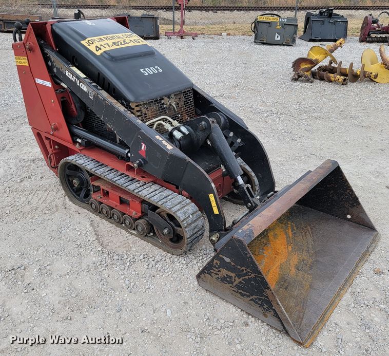 image for item KN9587 2016 Toro TX427  compact utility loader