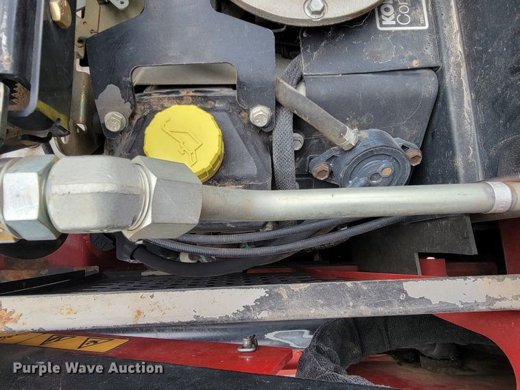 image for item KN9587 2016 Toro TX427  compact utility loader