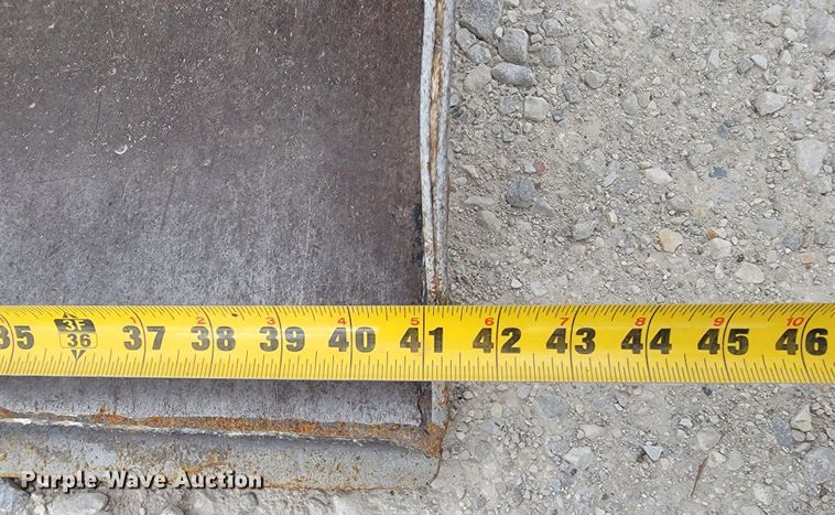 image for item KN9587 2016 Toro TX427  compact utility loader