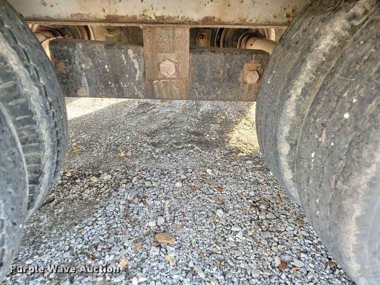 image for item KN9594 1986 Interstate  equipment trailer